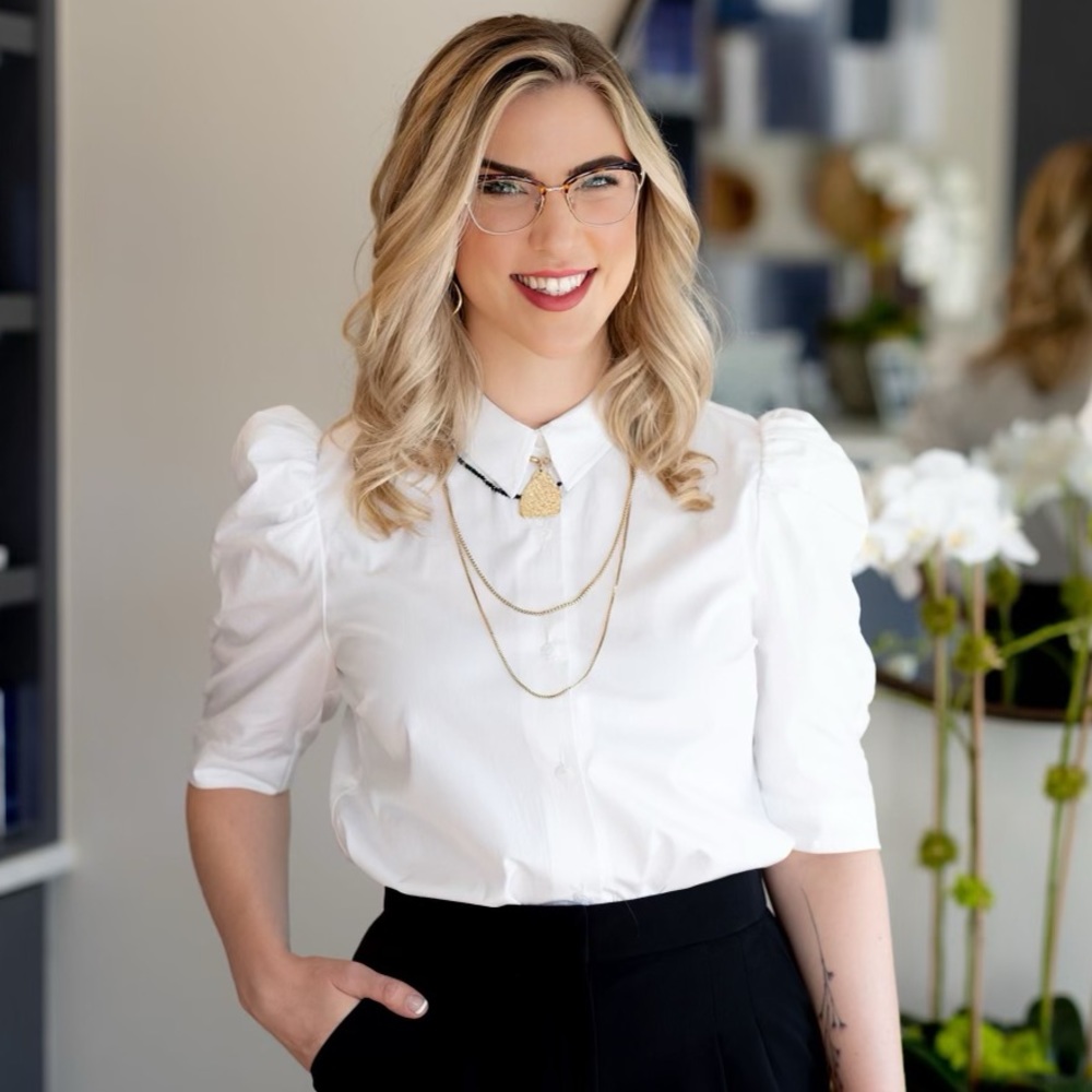 Meet your Posher, Samantha